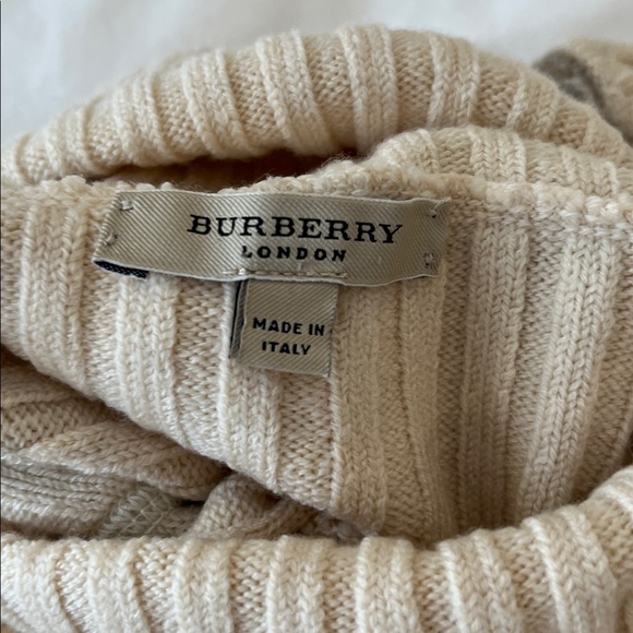 Burberry Cream Ribbed Turtleneck Sweater - Picture 3 of 8